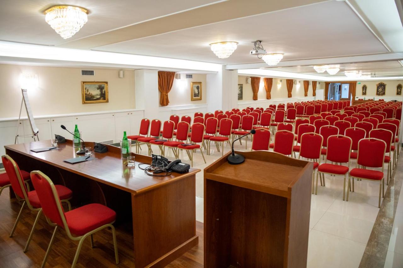 Bel Sito Hotel Due Torri Manocalzati Екстер'єр фото