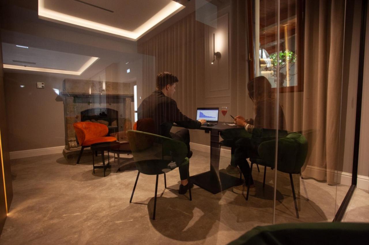 Bel Sito Hotel Due Torri Manocalzati Екстер'єр фото