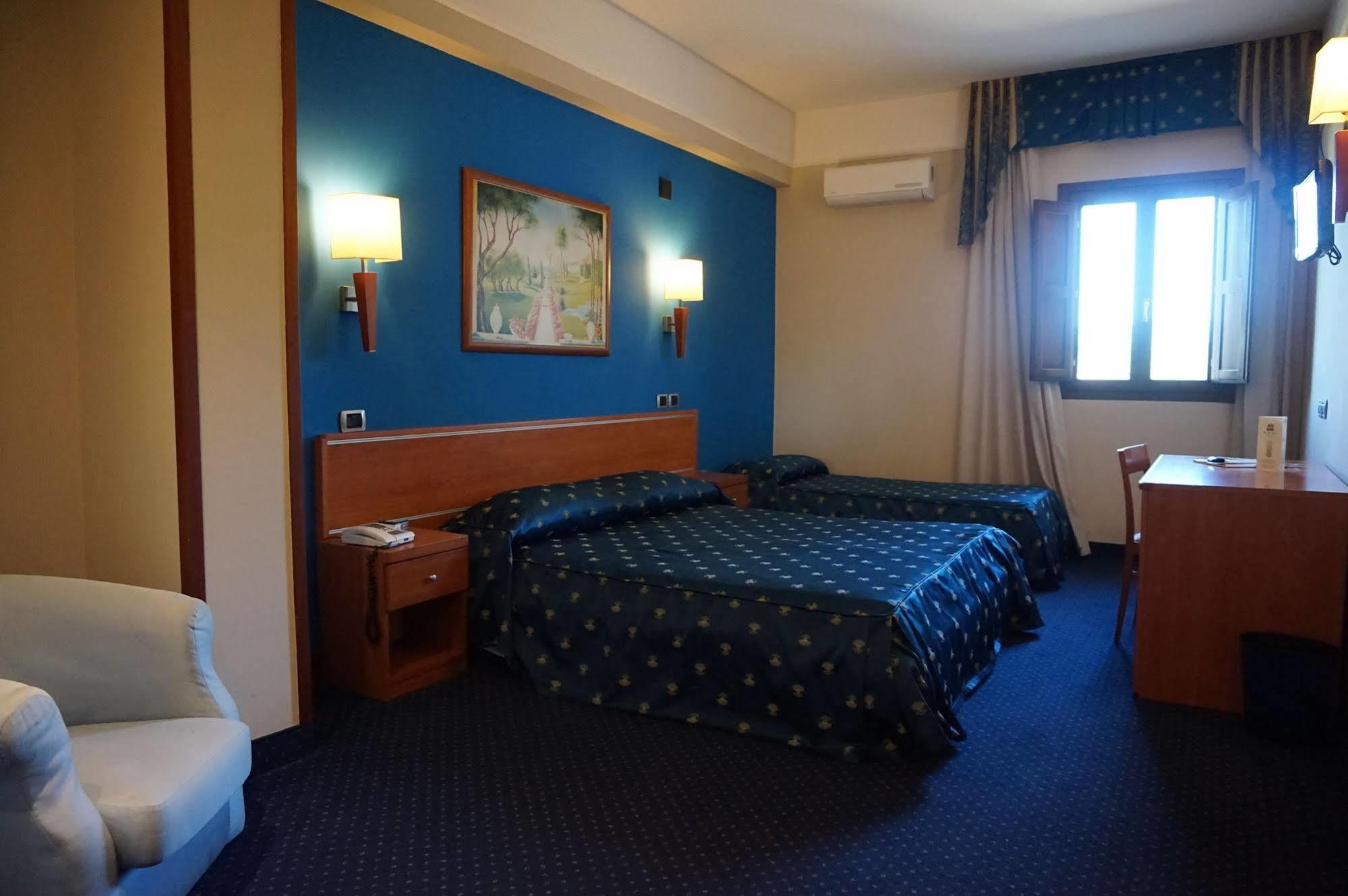 Bel Sito Hotel Due Torri Manocalzati Екстер'єр фото
