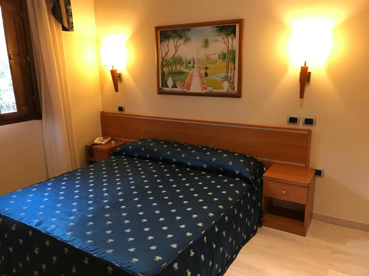 Bel Sito Hotel Due Torri Manocalzati Екстер'єр фото